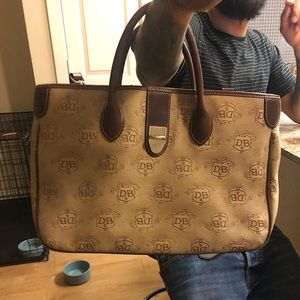 Vintage Dooney &Bourke messenger bag with strap